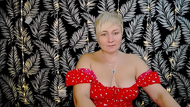 Snapshot of Olivia_playful chatting on January 2025 03:20:01 PM Olivia playful online show from January 2025 03:20:01 PM