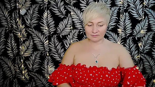 Snapshot of Olivia_playful chatting on January 2025 02:13:01 PM Olivia playful online show from January 2025 02:13:01 PM