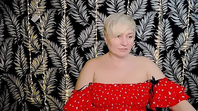 Snapshot of Olivia_playful chatting on February 2025 12:19:02 PM Olivia playful online show from February 2025 12:19:02 PM