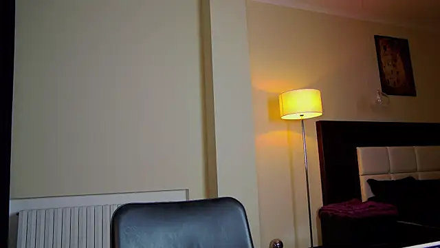 Friend12321 online show from March 2025 10:40:01 PM