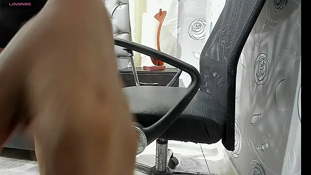 luna evaa online show from October 2025 02:14:02 PM