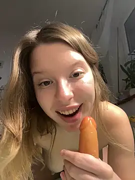 kimczii online show from March 2026 11:47:01 AM