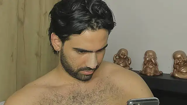 Snapshot of BradleySmithx chatting on December 2024 05:52:02 AM BradleySmithx online show from December 2024 05:52:02 AM