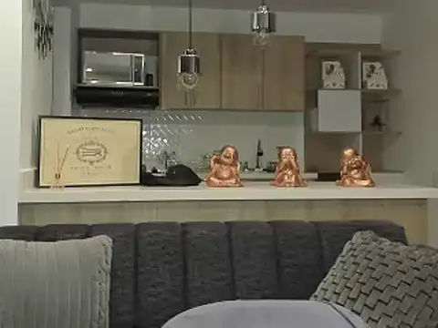Snapshot of BradleySmithx chatting on December 2024 07:44:01 AM BradleySmithx online show from December 2024 07:44:01 AM