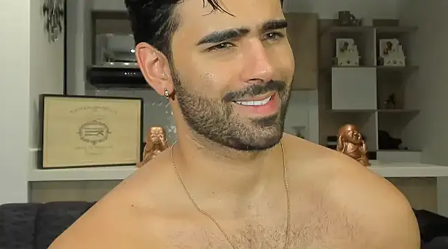 Snapshot of BradleySmithx chatting on February 2025 04:51:02 AM BradleySmithx online show from February 2025 04:51:02 AM