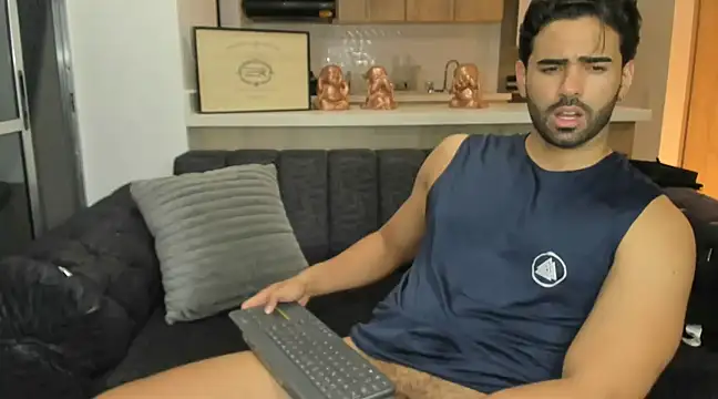 Snapshot of BradleySmithx chatting on March 2025 05:11:02 AM BradleySmithx online show from March 2025 05:11:02 AM