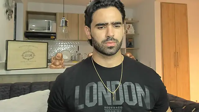 BradleySmithx online show from October 2025 10:49:02 PM