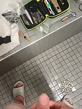 Snapshot of illdoanything1234 chatting on September 2025 11:06:02 PM illdoanything1234 online show from September 2025 11:06:02 PM