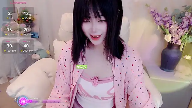Snapshot of yoyoyo_99 chatting on February 2025 12:55:01 PM yoyoyo 99 online show from February 2025 12:55:01 PM