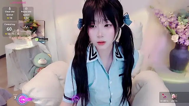 Snapshot of yoyoyo_99 chatting on February 2025 03:57:02 PM yoyoyo 99 online show from February 2025 03:57:02 PM