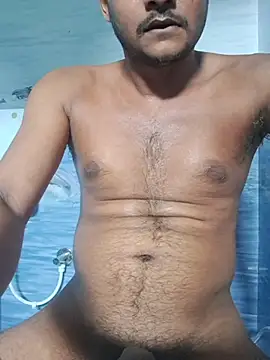 Snapshot of Itsdesi_boy chatting on October 2025 08:33:01 AM Itsdesi boy online show from October 2025 08:33:01 AM