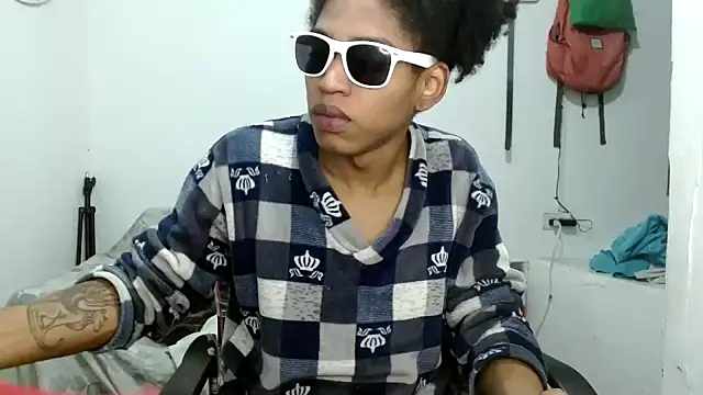 angelamarie1 online show from September 2025 10:26:02 AM