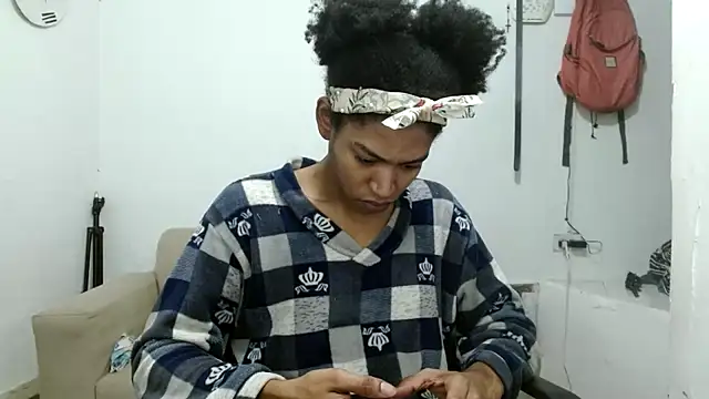 angelamarie1 online show from September 2025 10:28:01 AM