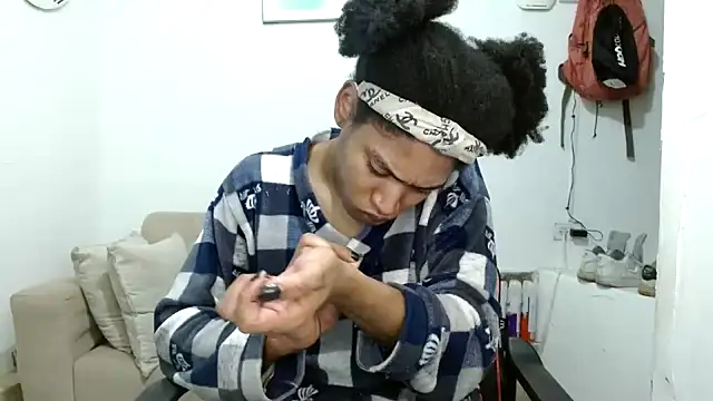 angelamarie1 online show from February 2026 04:00:01 AM