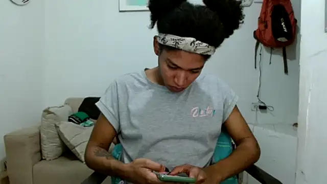 angelamarie1 online show from March 2026 07:09:01 PM