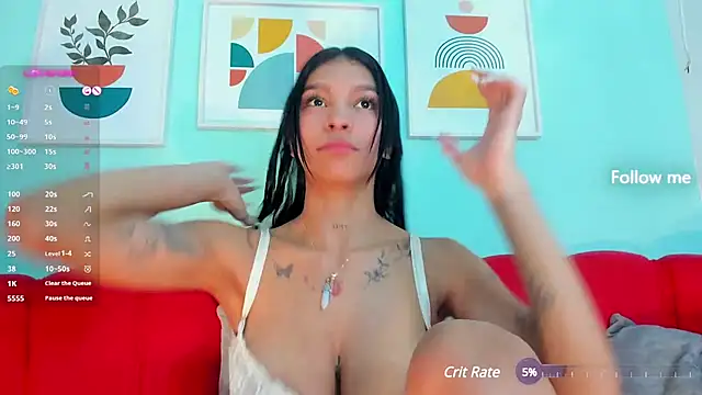 LauraAristizabal online show from December 2024 04:09:02 PM