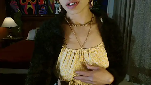 MINI Petite online show from January 2025 12:20:01 AM