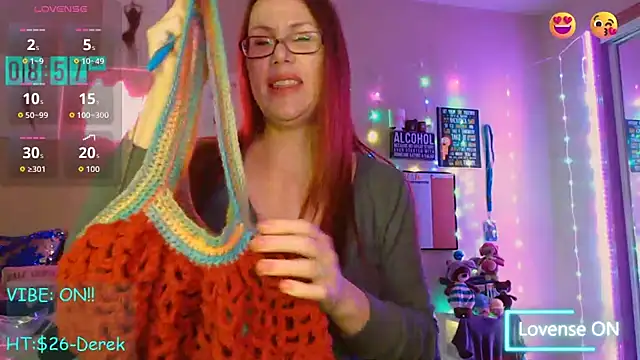 EmmaIsHere online show from November 2025 03:55:01 PM