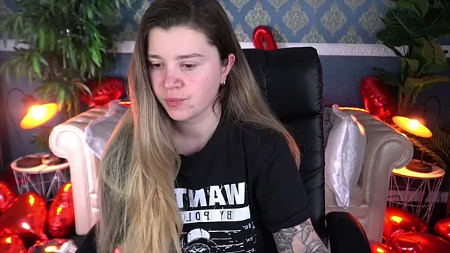 AmellyMilly online show from February 2026 01:41:02 PM