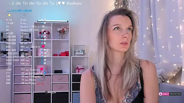 Karamelsw  online show from February 2025 11:58:02 PM