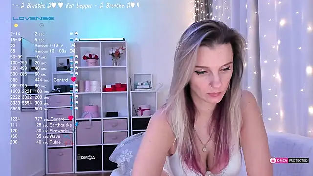 Karamelsw  online show from March 2025 11:04:02 PM