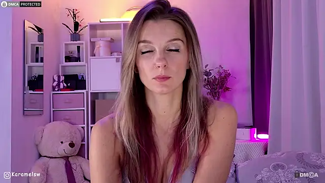 Karamelsw  online show from October 2025 09:14:01 PM