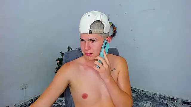 Snapshot of patrik_027 chatting on December 2024 07:21:02 PM patrik 027 online show from December 2024 07:21:02 PM