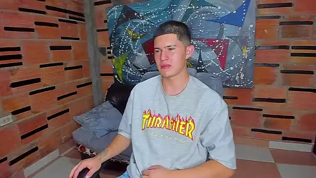 Snapshot of patrik_027 chatting on January 2025 11:13:01 PM patrik 027 online show from January 2025 11:13:01 PM