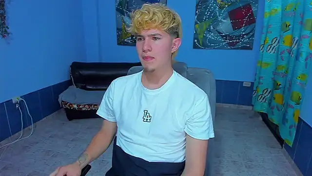 Snapshot of patrik_027 chatting on September 2025 06:29:02 PM patrik 027 online show from September 2025 06:29:02 PM