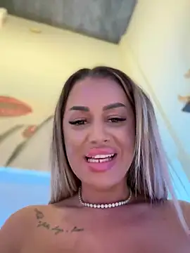 KirstieVegas online show from January 2025 11:12:01 PM