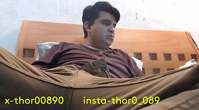 Snapshot of thor000089 chatting on December 2024 04:32:02 AM thor000089 online show from December 2024 04:32:02 AM
