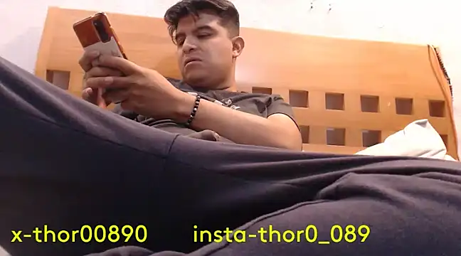 Snapshot of thor000089 chatting on December 2024 04:58:02 AM thor000089 online show from December 2024 04:58:02 AM