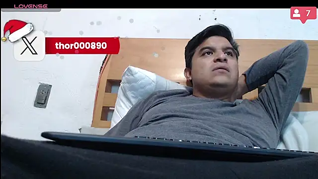 Snapshot of thor000089 chatting on January 2025 04:27:01 PM thor000089 online show from January 2025 04:27:01 PM