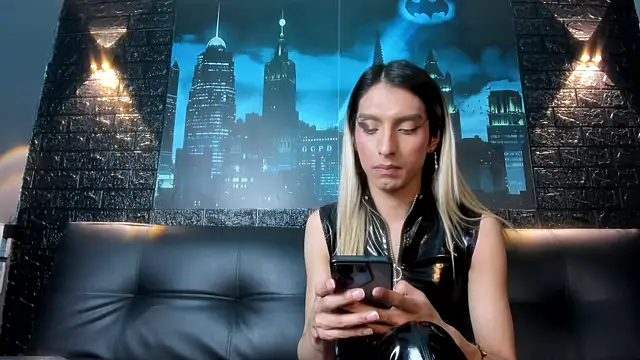 Victoria Badgal  online show from November 2025 08:19:01 PM