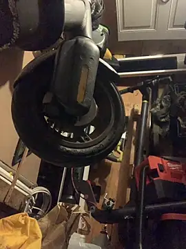 Snapshot of Likewise chatting on October 2025 10:06:01 AM Likewise online show from October 2025 10:06:01 AM