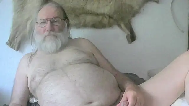 SexySantaC online show from June 2026 05:05:01 AM