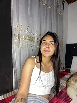 Snapshot of Miss_Nicole chatting on February 2025 02:39:01 AM Miss Nicole online show from February 2025 02:39:01 AM