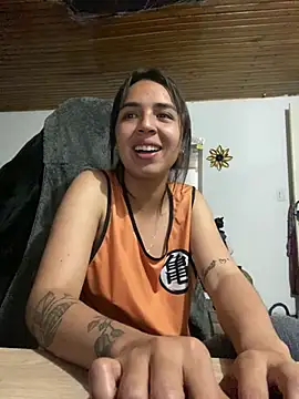 Snapshot of Miss_Nicole chatting on March 2025 03:43:02 AM Miss Nicole online show from March 2025 03:43:02 AM