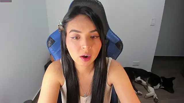 Miss Nicole online show from October 2025 01:26:01 AM