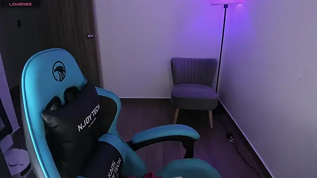 Miss Nicole online show from February 2026 02:30:01 AM