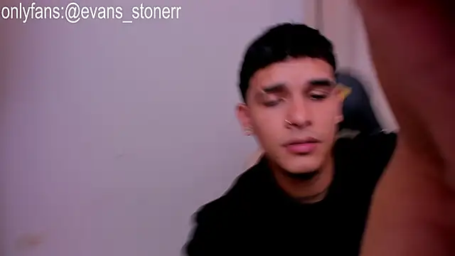 Evan stoner online show from April 2026 04:46:02 AM