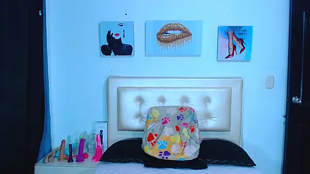 Jenng18 online show from January 2025 01:47:01 AM