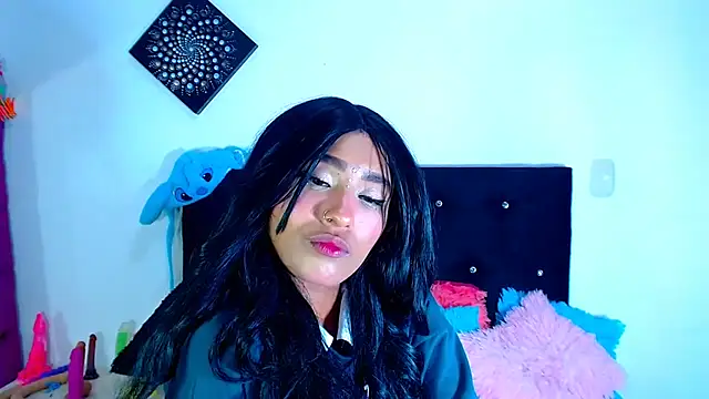 Jenng18 online show from December 2025 06:52:01 AM