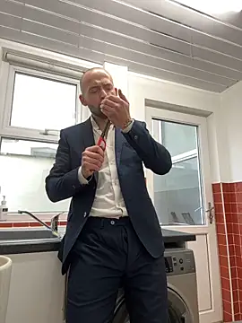 bigguy101 online show from January 2025 12:30:01 PM