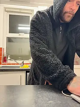 bigguy101 online show from February 2025 01:57:01 AM