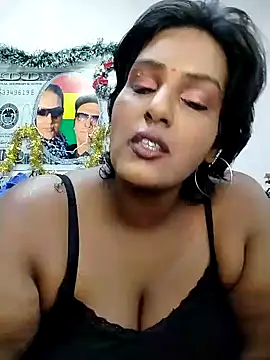 Snapshot of NWC4LYF chatting on December 2024 05:44:01 AM NWC4LYF online show from December 2024 05:44:01 AM