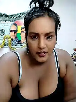 Snapshot of NWC4LYF chatting on December 2024 06:56:01 AM NWC4LYF online show from December 2024 06:56:01 AM