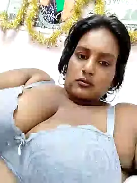 Snapshot of NWC4LYF chatting on December 2024 04:19:02 PM NWC4LYF online show from December 2024 04:19:02 PM