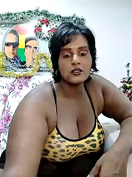 Snapshot of NWC4LYF chatting on January 2025 08:46:02 PM NWC4LYF online show from January 2025 08:46:02 PM