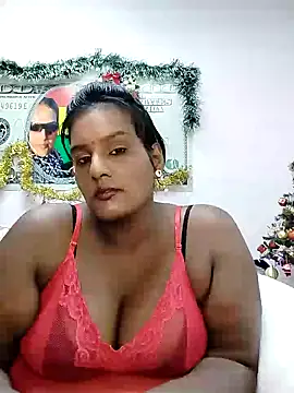 Snapshot of NWC4LYF chatting on January 2025 10:02:02 PM NWC4LYF online show from January 2025 10:02:02 PM